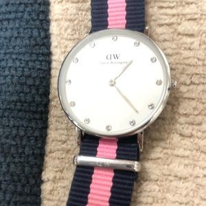Daniel Wellington Watch Navy and Pink
